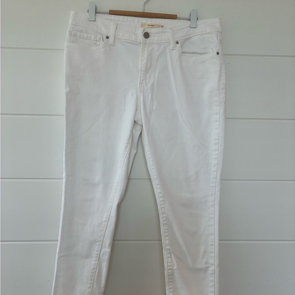 Levi's Women's White 711 Skinny Jeans